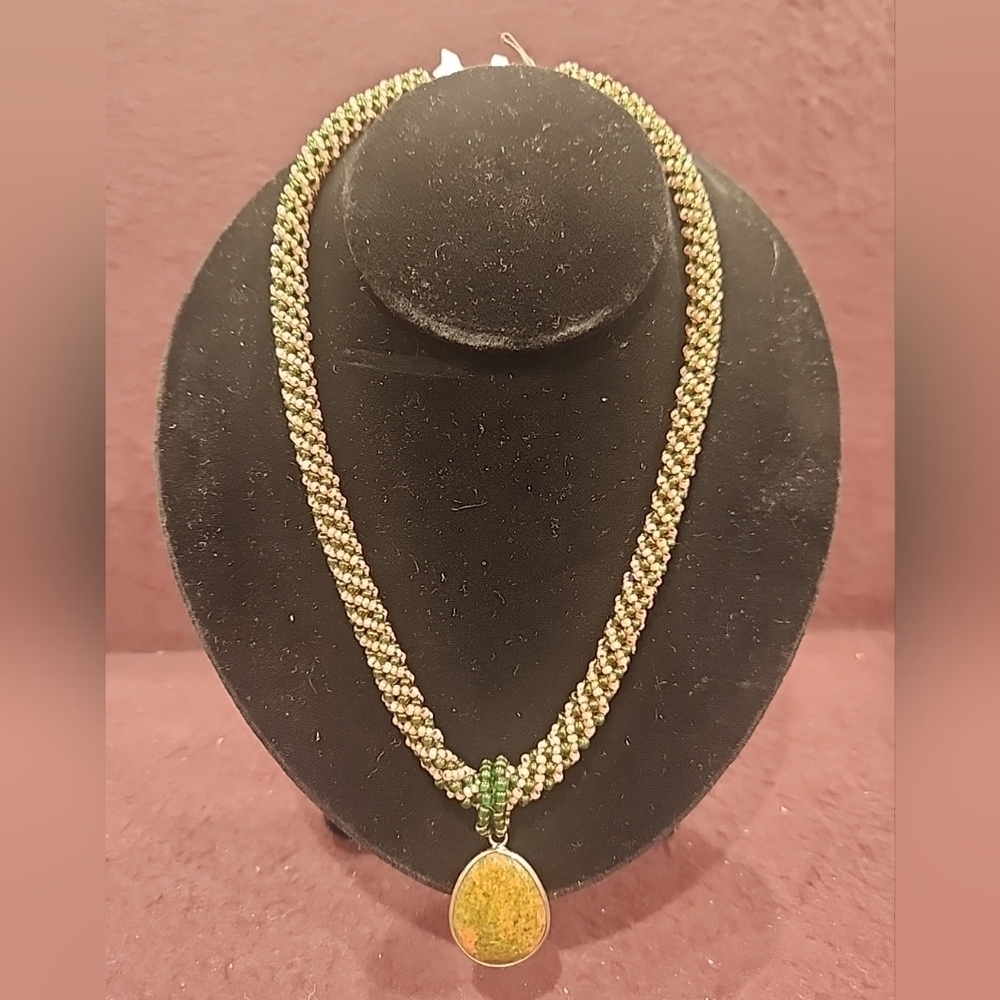 Unakite and Spiral Glass Beaded Necklace